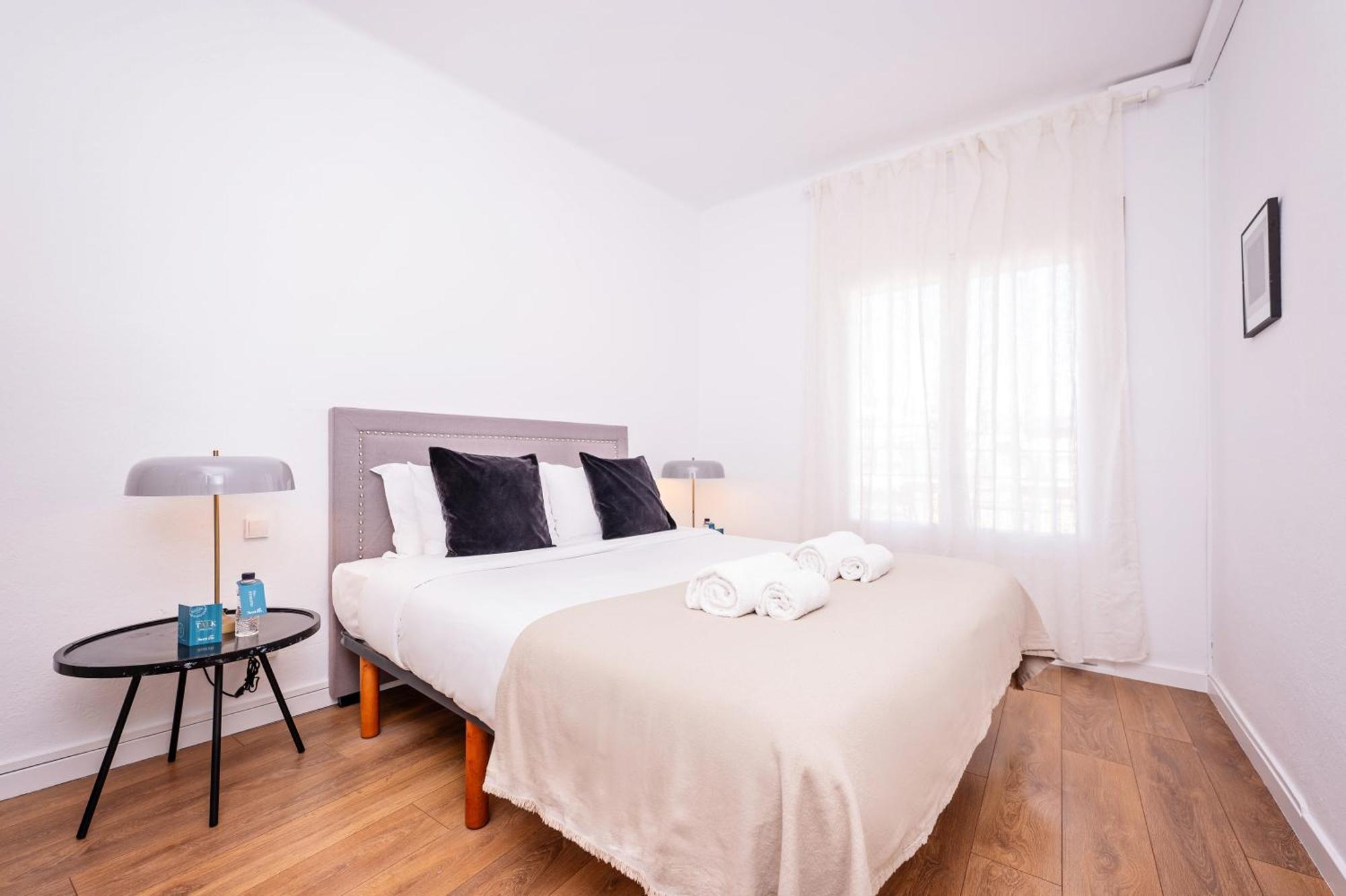 Rocafort In Eixample Barcelona Eksteriør billede
